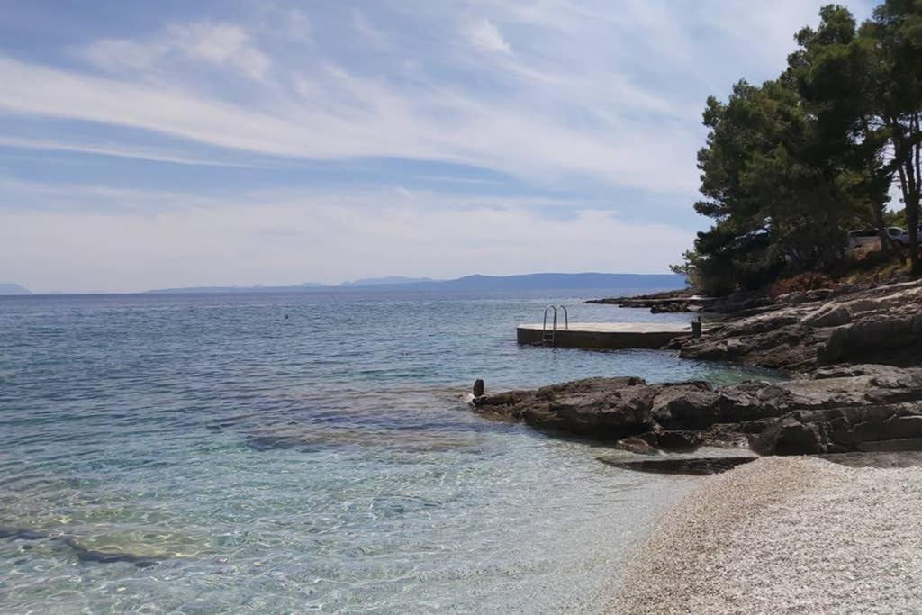 Apartment Brandel * Croatia * Brac * Selca * Puntinak Екстериор снимка